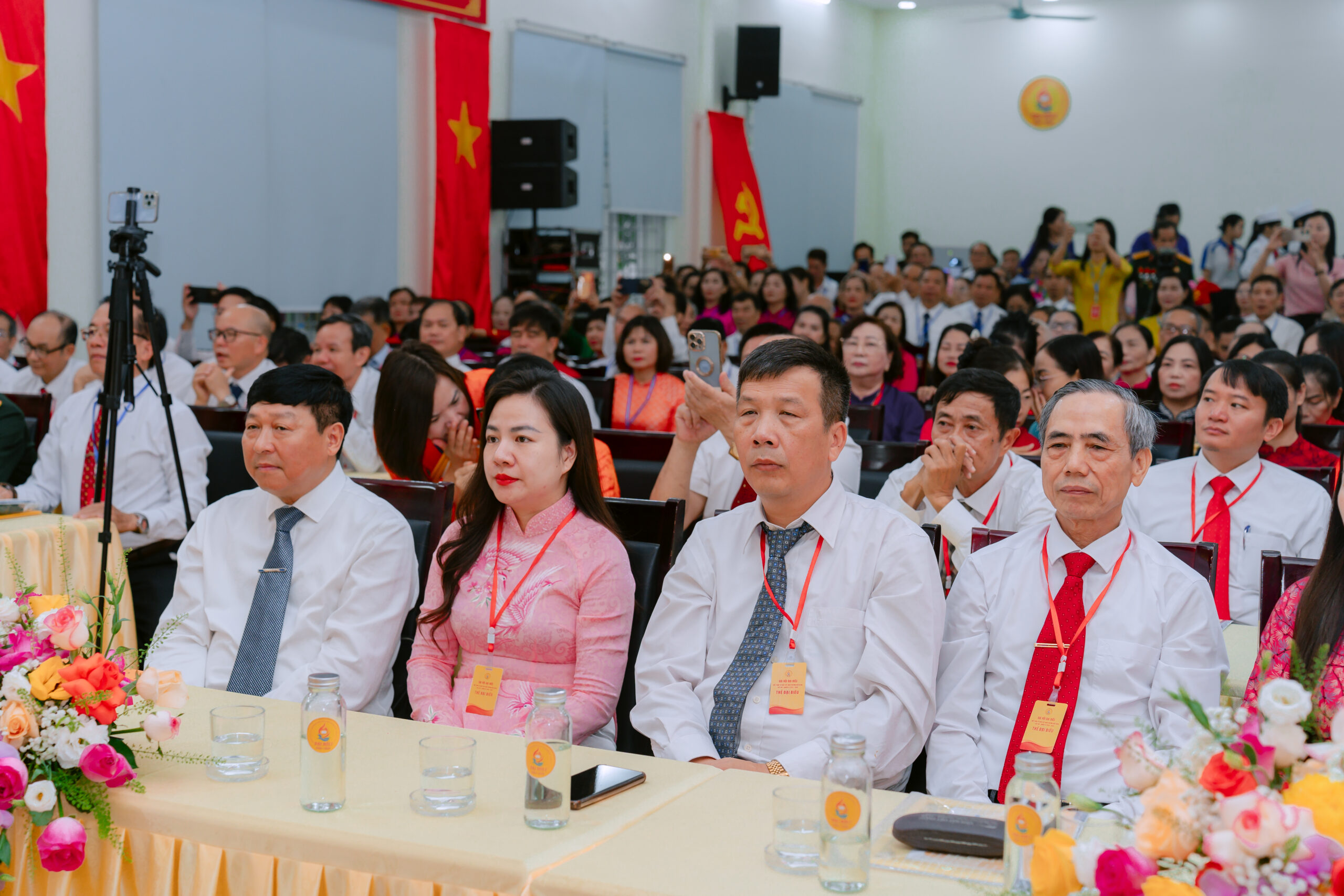 Ứng dụng công nghệ nhận diện khuôn mặt điểm danh Đại hội Mặt trận Tổ quốc Phường Kiến Hưng”